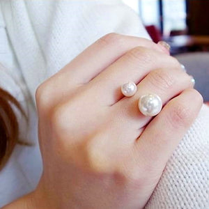 Image shows Bexley Pearl Ring on hand model.