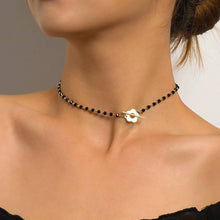 Load image into Gallery viewer, Jessie Choker
